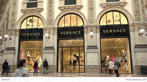 Versace shop